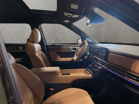 Used 2026 Hyundai Santa Fe Limited w/ Tow & Go Package AWD/4WD image 23