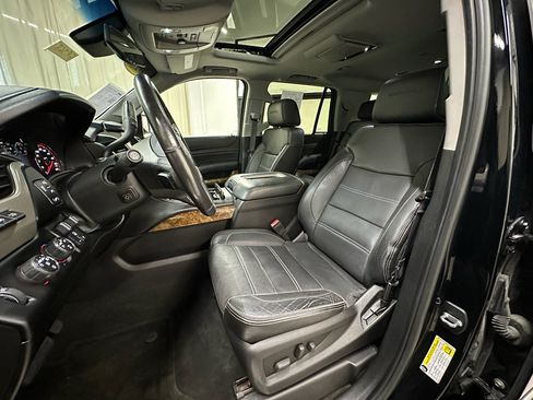 Used 2016 GMC Yukon Denali w/ Open Road Package AWD/4WD image 34