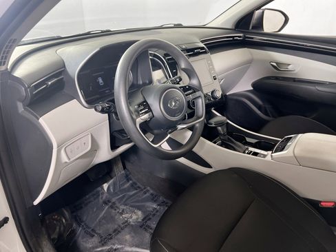 Used 2023 Hyundai Tucson SEL AWD/4WD image 9