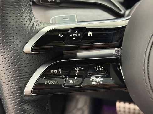 Used 2025 Mercedes-Benz GLS 450 4MATIC image 14