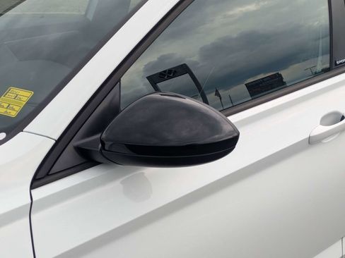Certified 2025 Volkswagen Jetta Sport FWD image 13
