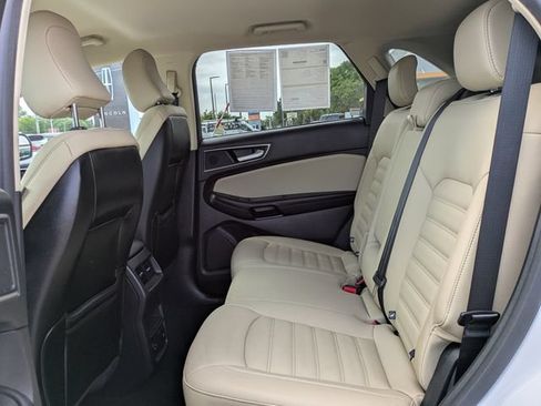 Used 2022 Ford Edge SEL w/ Convenience Package AWD/4WD image 14