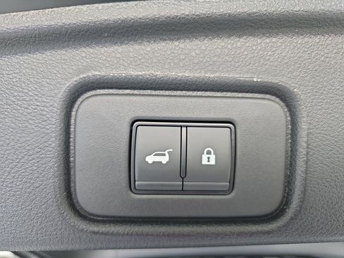 New 2025 Nissan Pathfinder SL w/ Cargo Package image 14