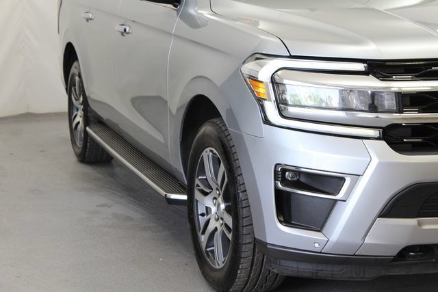 Used 2023 Ford Expedition Max Limited AWD/4WD image 4
