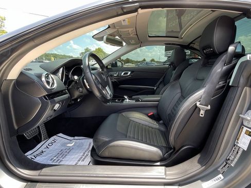 Used 2015 Mercedes-Benz SL 550 image 26
