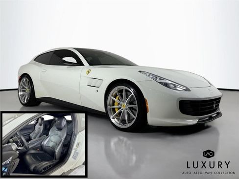 Used 2019 Ferrari GTC4Lusso T image 2