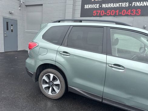 Used 2018 Subaru Forester 2.5i Premium w/ All-Weather Package AWD/4WD image 36