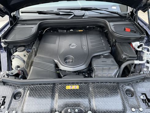 Certified 2025 Mercedes-Benz GLS 450 4MATIC image 55