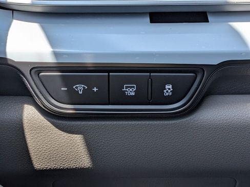 New 2026 Kia Carnival LXS FWD image 17