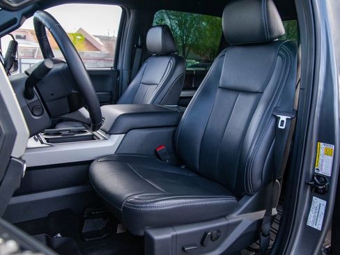 Used 2022 Ford F250 Lariat w/ Lariat Ultimate Package image 21