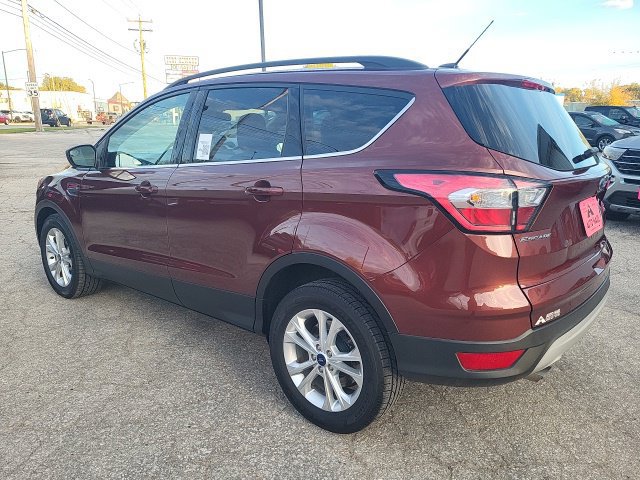 Used 2018 Ford Escape SE FWD image 15