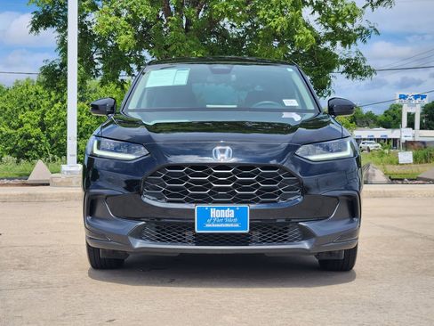Used 2025 Honda HR-V LX image 2