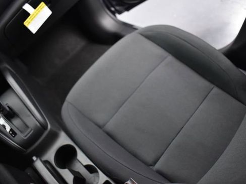 Used 2024 Nissan Kicks S FWD image 12