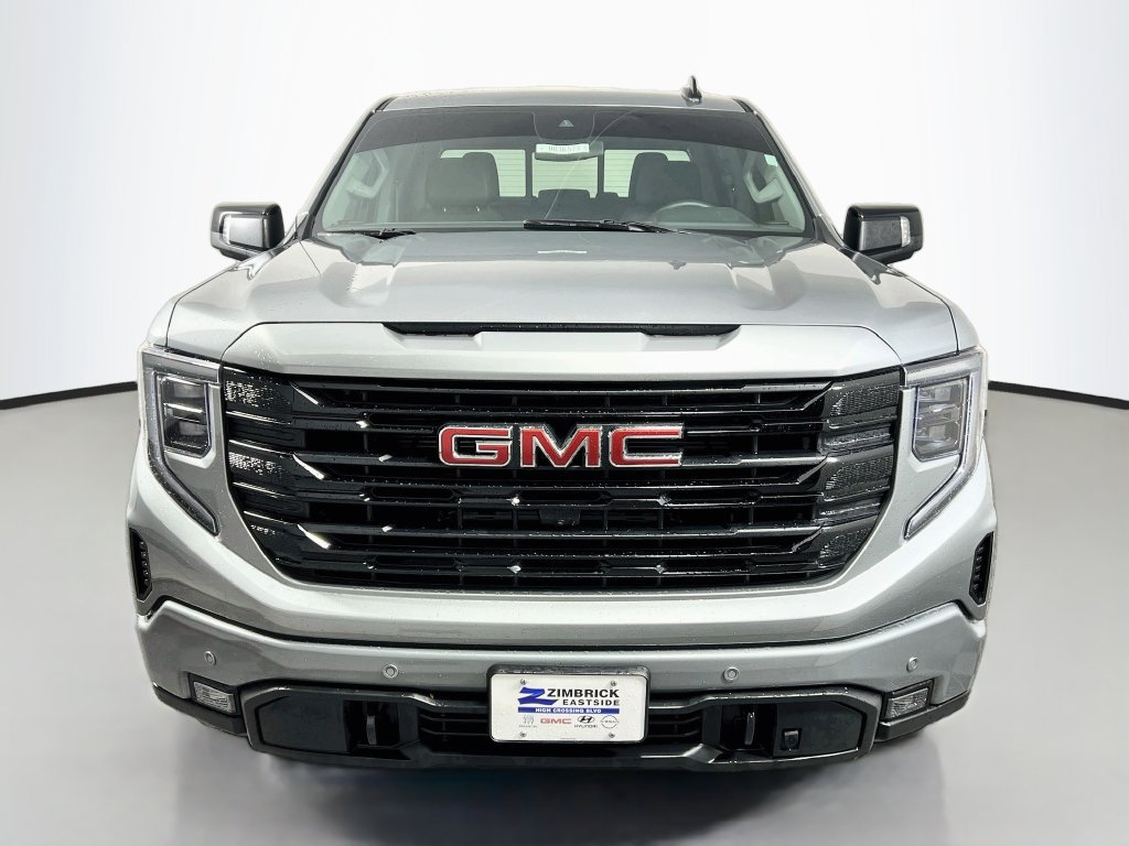 Used 2025 GMC Sierra 1500 Elevation w/ Elevation Premium Package AWD/4WD image 2