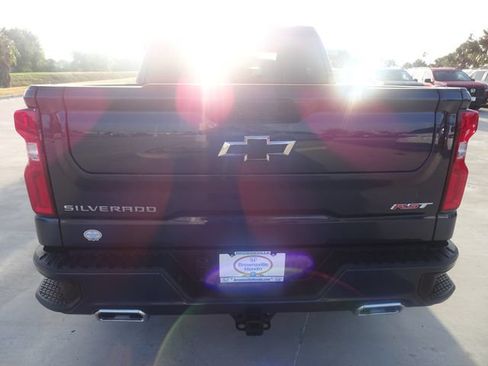 Used 2022 Chevrolet Silverado 1500 RST AWD/4WD image 5