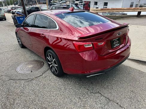 Used 2021 Chevrolet Malibu RS image 4