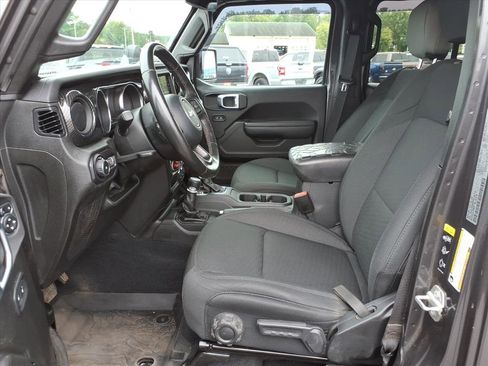 Used 2022 Jeep Wrangler Unlimited Willys image 13