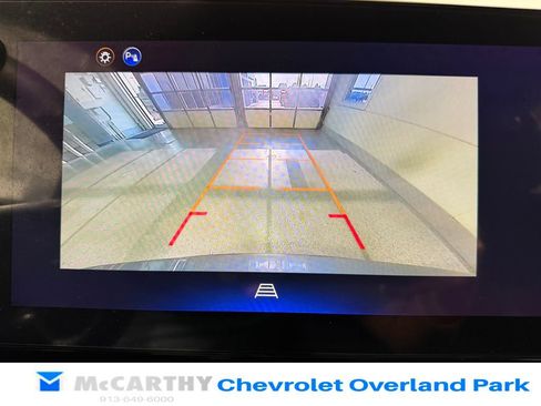Used 2025 Chevrolet Equinox LT AWD/4WD image 21