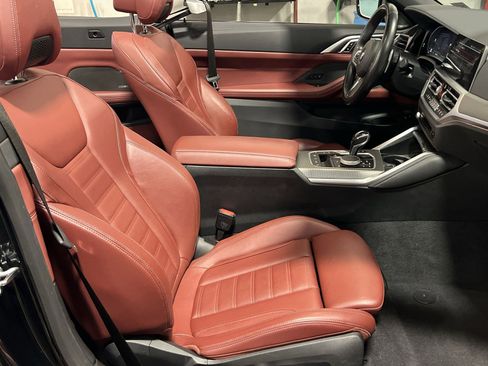 Used 2021 BMW M440i Convertible w/ Premium Package image 24