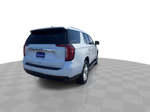 Used 2023 GMC Yukon SLT w/ SLT Luxury Package AWD/4WD image 7