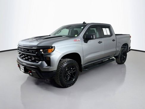 Used 2024 Chevrolet Silverado 1500 Custom Trail Boss AWD/4WD image 8