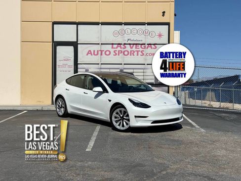 Used 2022 Tesla Model 3 RWD image 1