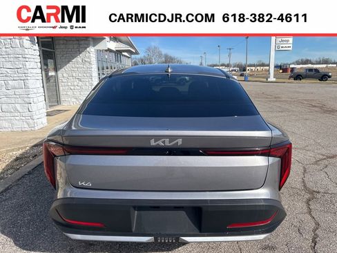 Used 2025 Kia K4 FWD image 5