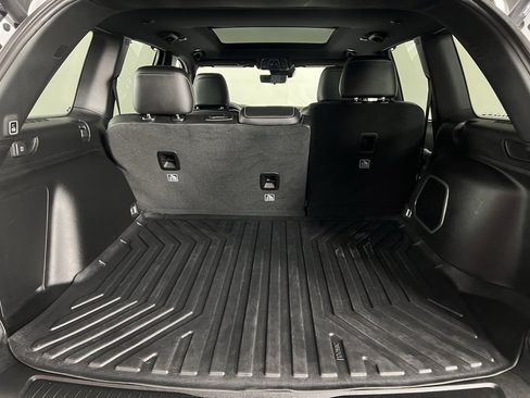 Used 2024 Jeep Grand Cherokee Limited 4xe image 29