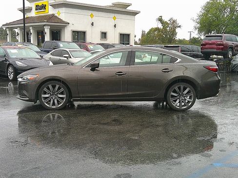 Used 2018 MAZDA MAZDA6 Grand Touring image 3