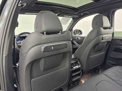 Used 2024 BMW X5 sDrive40i w/ Premium Package image 43