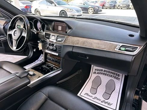 Used 2014 Mercedes-Benz E 350 4MATIC Sedan image 49
