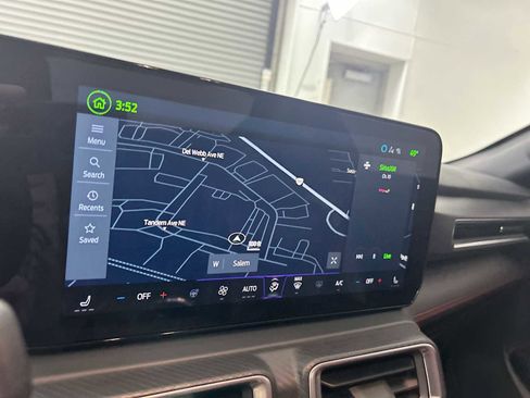 Used 2024 Ford Mustang GT Premium image 19