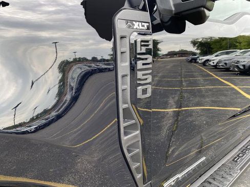 New 2026 Ford F250 XLT w/ XLT Premium Package image 33