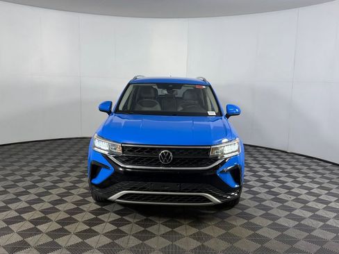 Used 2022 Volkswagen Taos SE w/ IQ.Drive SE Package image 5