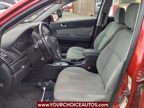 Used 2010 Mitsubishi Galant ES image 17