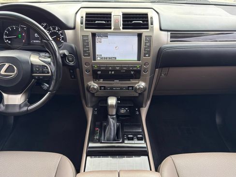 Used 2021 Lexus GX 460 Premium AWD/4WD image 24