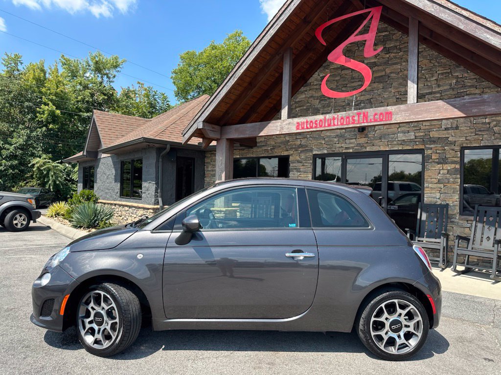 Used 2018 FIAT 500 Pop FWD image 2