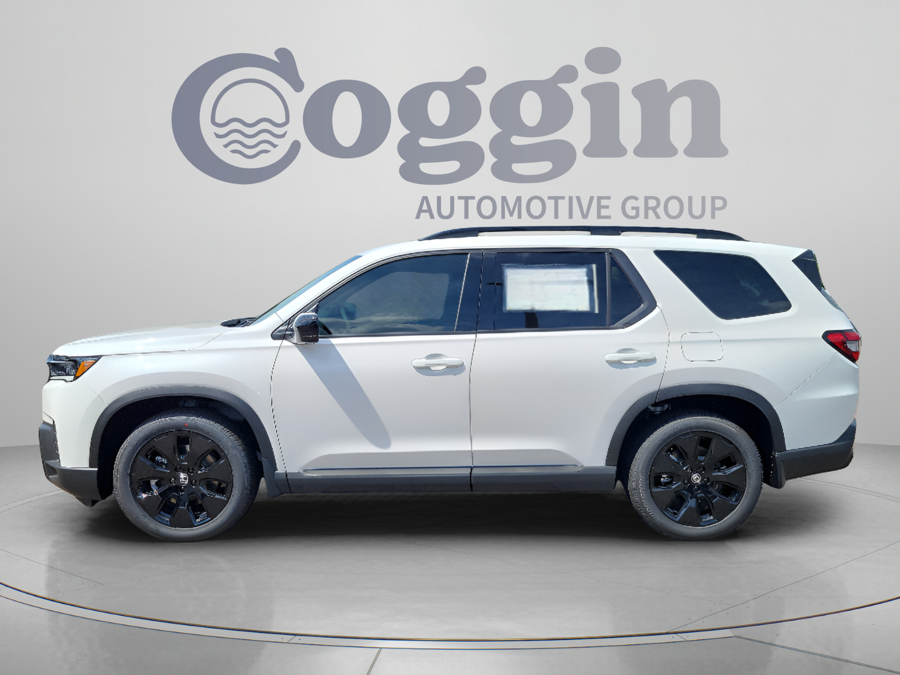 New 2026 Honda Pilot Black Edition image 2