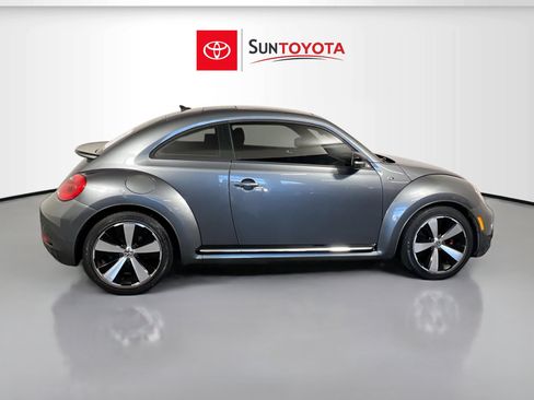 Used 2014 Volkswagen Beetle R-Line image 2