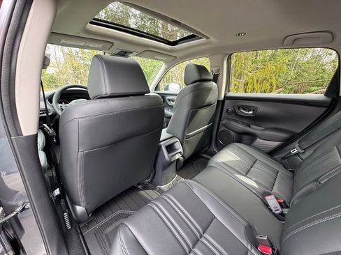 New 2026 Honda HR-V EX-L image 10