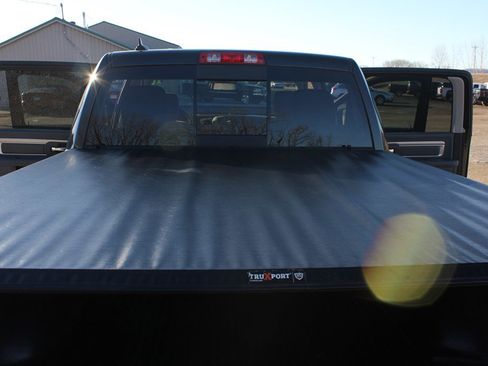 Used 2018 RAM 1500 Classic SLT image 48