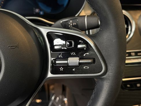 Certified 2022 Mercedes-Benz GLC 300 image 28