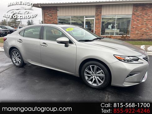 Used 2017 Lexus ES 300h image 1