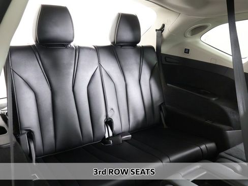 Used 2023 Acura MDX SH-AWD w/ Advance Package image 13