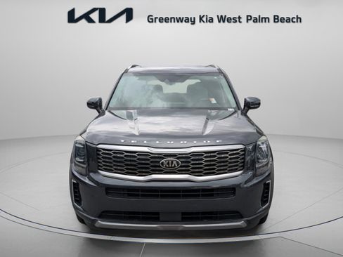 Used 2020 Kia Telluride S image 2