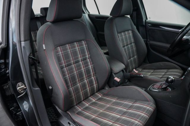 Used 2011 Volkswagen GTI 4-Door FWD image 21