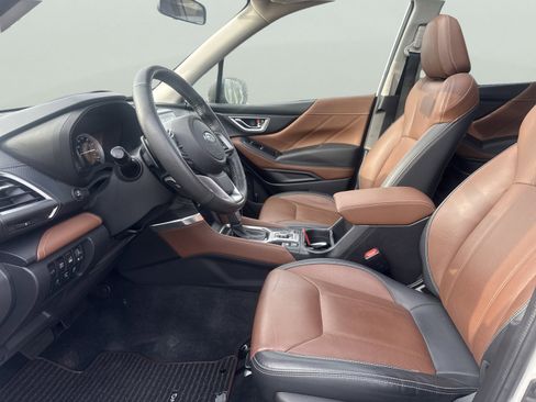 Used 2022 Subaru Forester Touring image 16