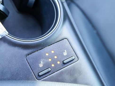 Used 2022 Toyota Camry XSE image 21