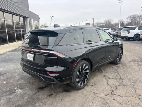 New 2026 Lincoln Nautilus Reserve w/ Jet Appearance Package AWD/4WD image 7