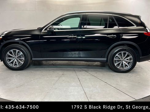Certified 2026 Mercedes-Benz GLC 300 4MATIC image 2